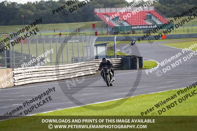 enduro digital images;event digital images;eventdigitalimages;no limits trackdays;peter wileman photography;racing digital images;snetterton;snetterton no limits trackday;snetterton photographs;snetterton trackday photographs;trackday digital images;trackday photos